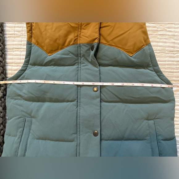 Patagonia Women's Bivy Hooded Vest - Picture 7 of 10